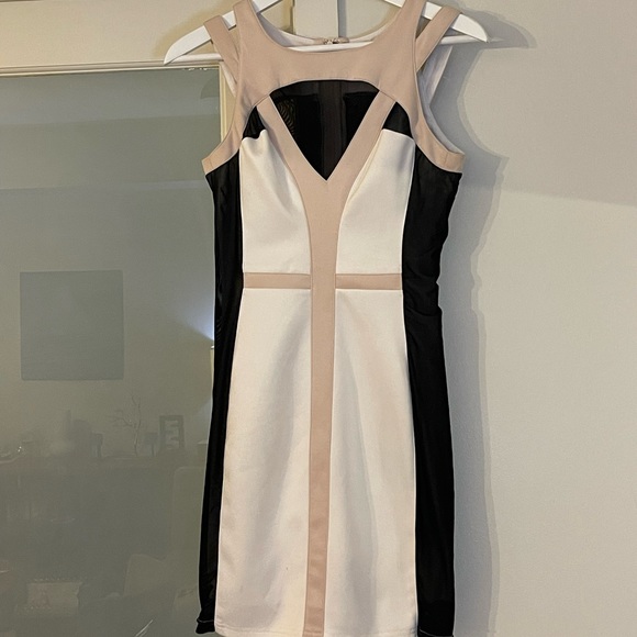 Free Drinks Dress - Picture 6 of 6